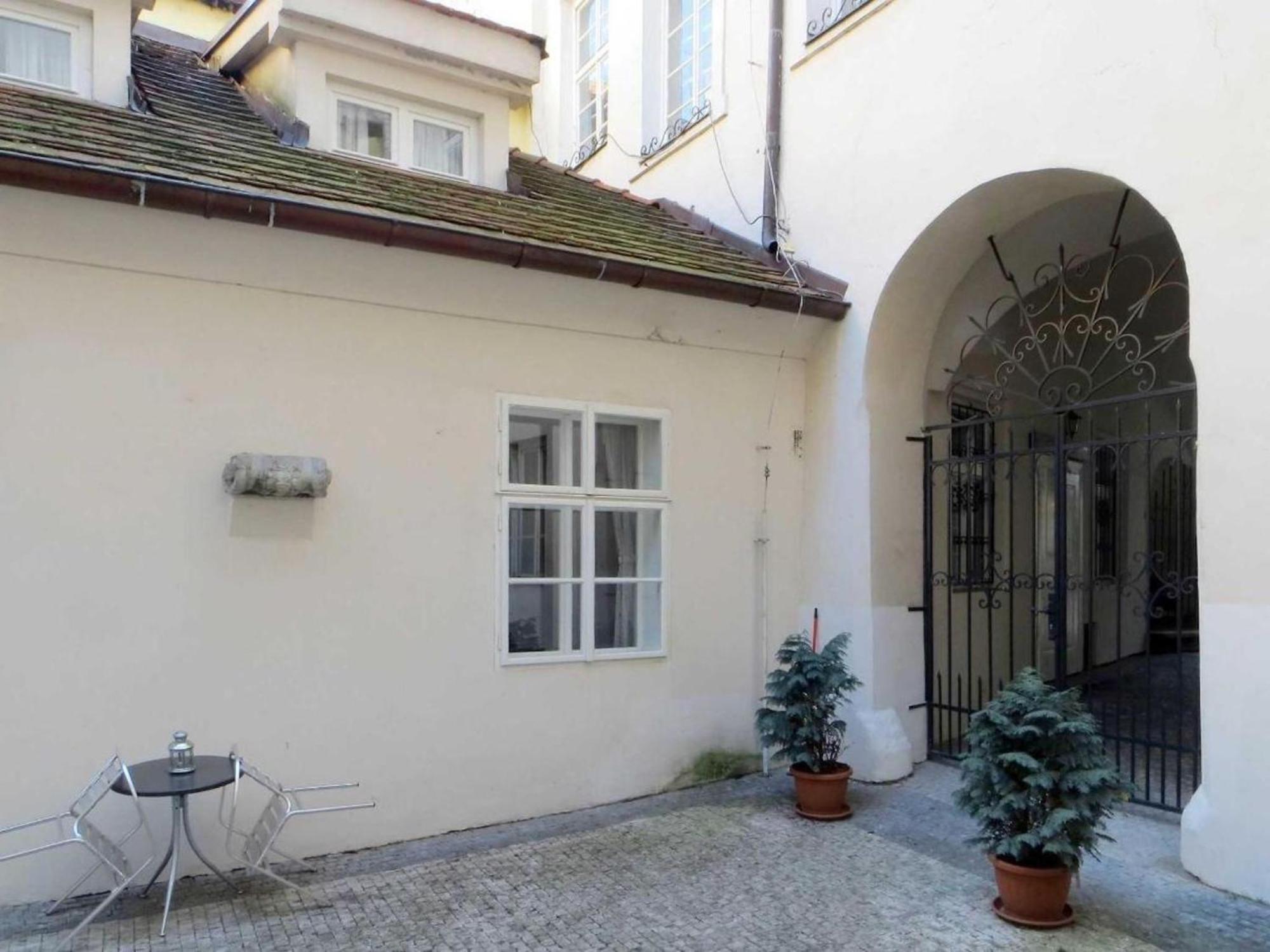 Old Town Home-3 By Interhome Apartmán Praha