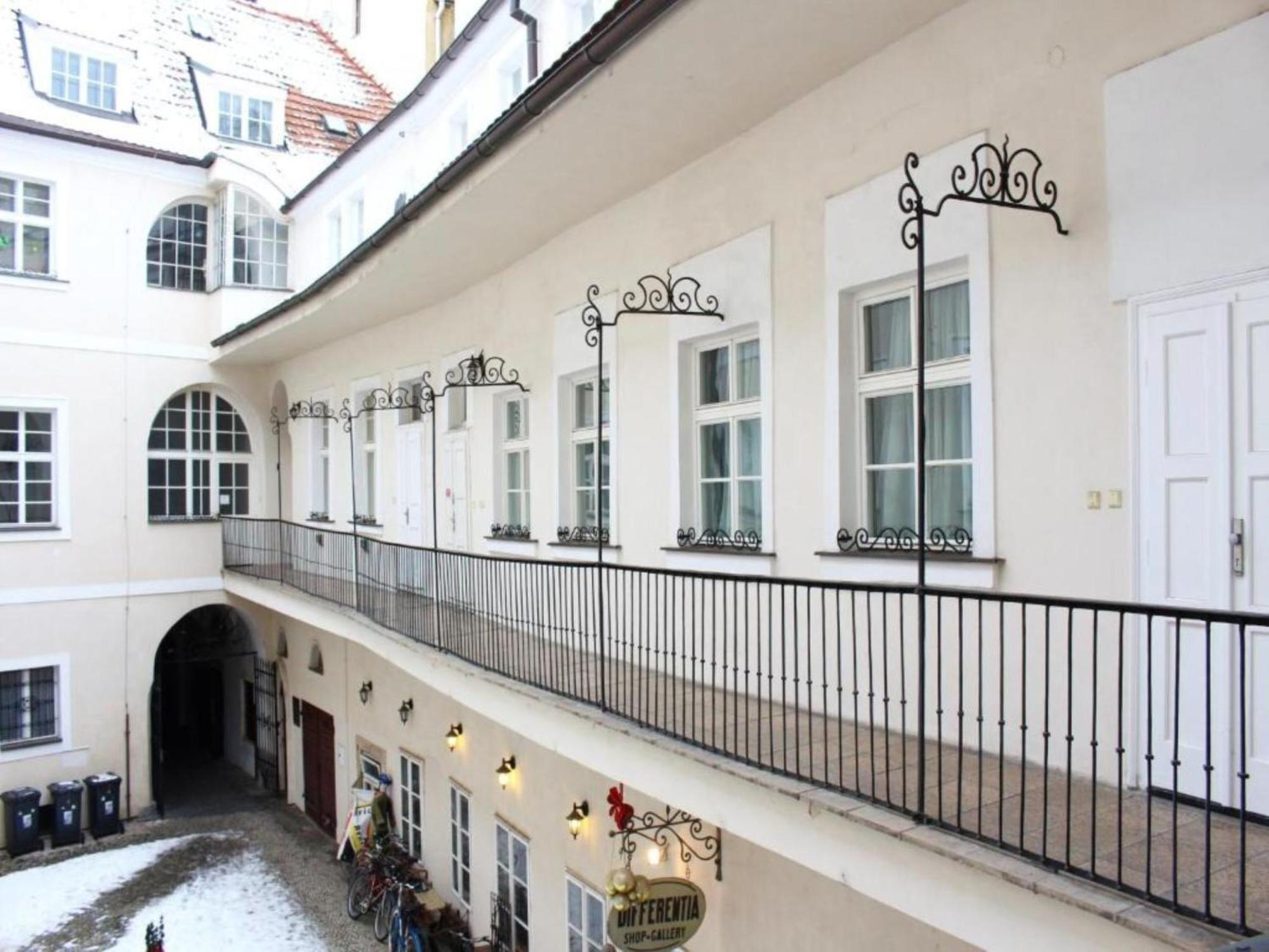 Old Town Home-3 By Interhome Apartmán Praha